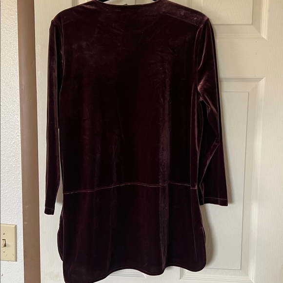 Ralph Lauren plum Velvet 3/4 sleeve Top Large - Picture 6 of 6